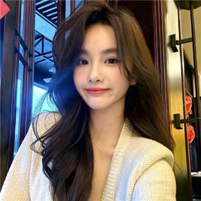 左撇子女孩